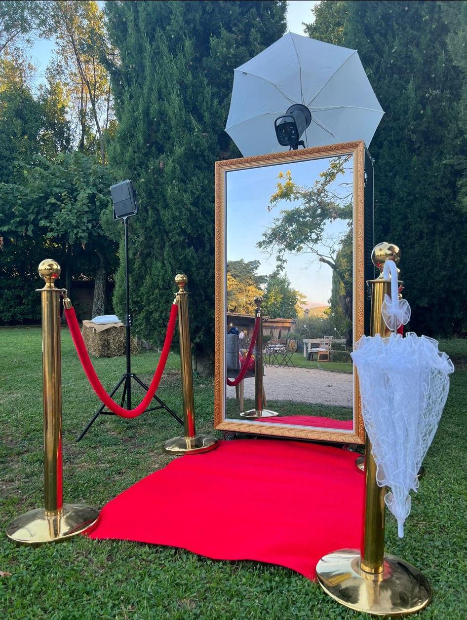 Mirror Booth Ciak